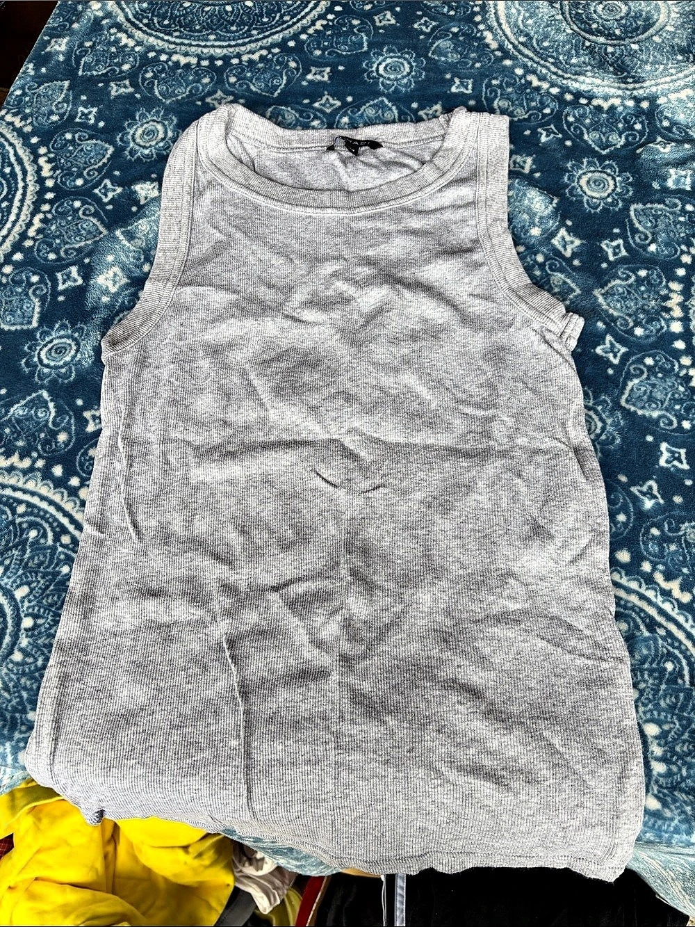 Tahari Ribbed Tank Top Gray Medium